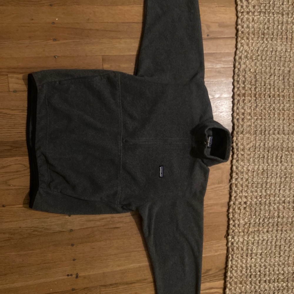 Patagonia Synchilla Men’s Medium Grey 1/4 zip